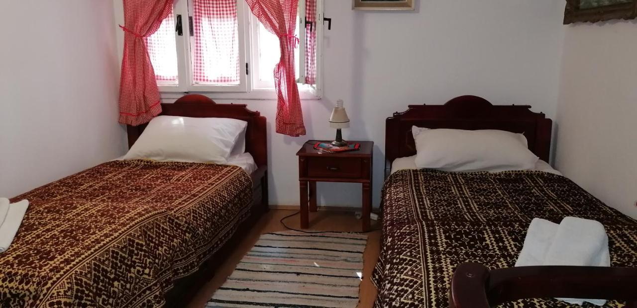 Etno Apartmani "Vlaska Kuca" Kladovo Exterior foto